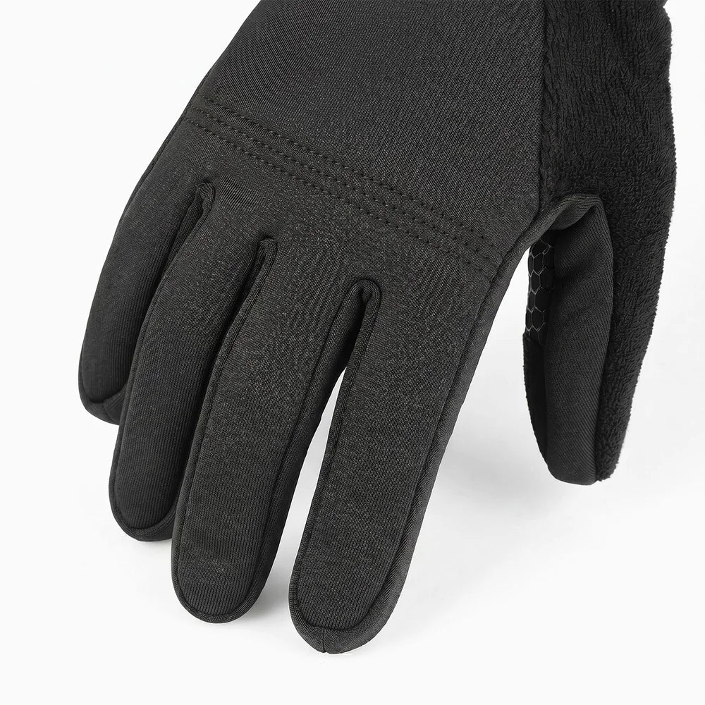 Dunne, soepele vingers van de handschoen